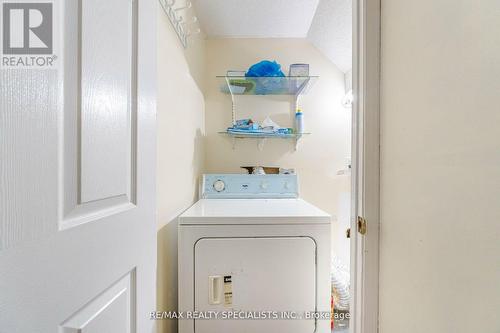21 Bighorn Crescent, Brampton, ON - Indoor Photo Showing Laundry Room