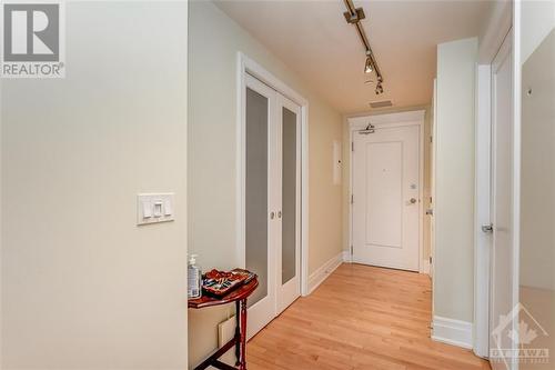 Foyer - 108 Lisgar Street Unit#504, Ottawa, ON - Indoor Photo Showing Other Room