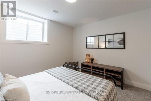 24 - 63 Compass Trail, Central Elgin, ON - Indoor Photo Showing Bedroom