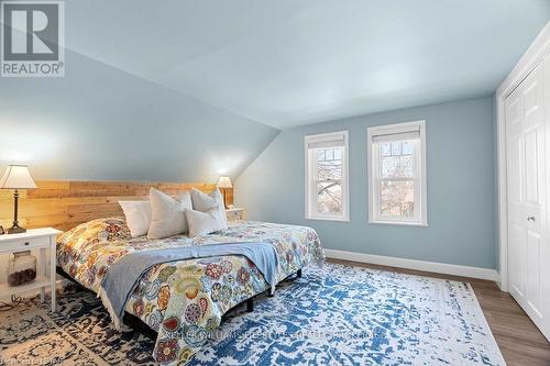 104 Main Street, Southwest Middlesex, ON - Indoor Photo Showing Bedroom