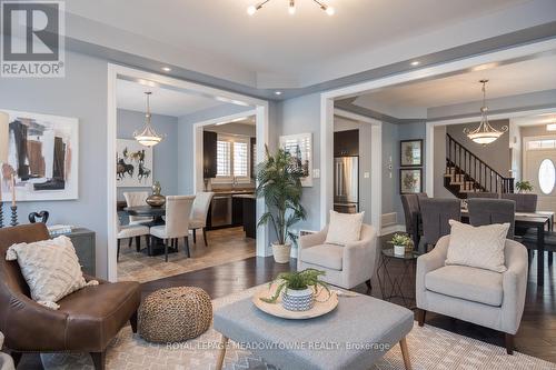1005 Savoline Boulevard, Milton, ON - Indoor Photo Showing Living Room