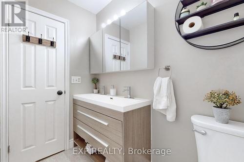 Main - 6 Mitchell Avenue, Brampton, ON - Indoor Photo Showing Bathroom