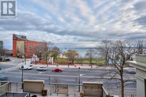 305 - 1477 Lakeshore Road, Burlington, ON - Outdoor With View