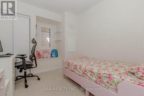 119 - 1000 Asleton Boulevard, Milton, ON - Indoor Photo Showing Bedroom