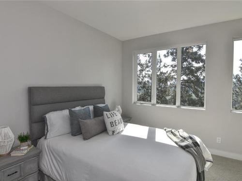 2021 Spyglass Way, West Kelowna, BC - Indoor Photo Showing Bedroom