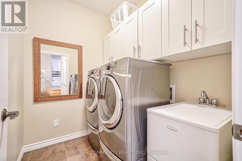 64 Sumersford Drive, Clarington, ON - Indoor Photo Showing Laundry Room