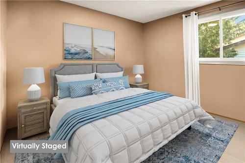 121 Wade Road, Smithville, ON - Indoor Photo Showing Bedroom
