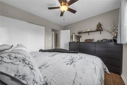 53408 Marr Road, Wainfleet, ON - Indoor Photo Showing Bedroom