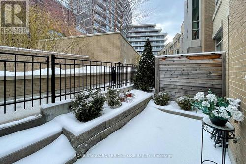Th121 - 223 Duplex Avenue, Toronto, ON - Outdoor With Exterior