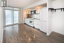 901 - 4K Spadina Avenue, Toronto, ON  - Indoor Photo Showing Kitchen 