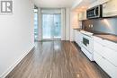 901 - 4K Spadina Avenue, Toronto, ON  - Indoor Photo Showing Kitchen 