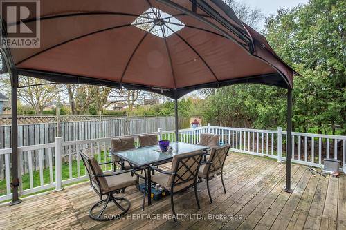 29 Barberry Court, Whitby, ON - Outdoor With Deck Patio Veranda With Exterior
