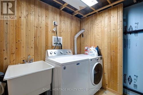 29 Barberry Court, Whitby, ON - Indoor Photo Showing Laundry Room