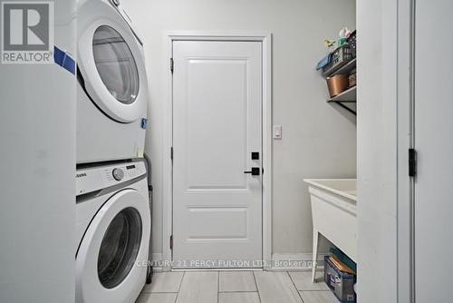 838 Ormond Drive, Oshawa, ON - Indoor Photo Showing Laundry Room