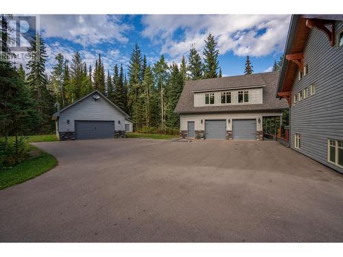 3020 Island Park Drive, Prince George, BC - Outdoor