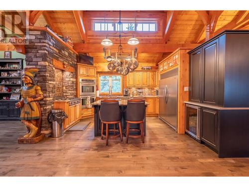 3020 Island Park Drive, Prince George, BC - Indoor Photo Showing Dining Room