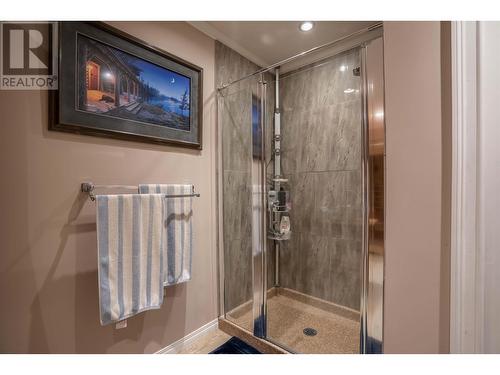 3020 Island Park Drive, Prince George, BC - Indoor Photo Showing Bathroom