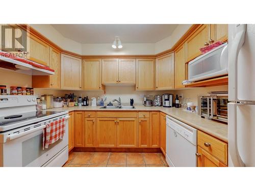 9307 62Nd Avenue Unit# 205, Osoyoos, BC - Indoor Photo Showing Kitchen With Double Sink