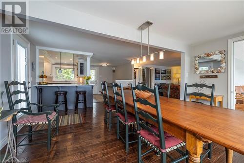 126 Sunset Point, Grey Highlands, ON - Indoor Photo Showing Dining Room