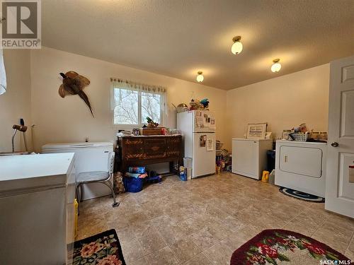 Lot 29 Carefree Park, Bone Creek Rm No. 108, SK - Indoor Photo Showing Laundry Room