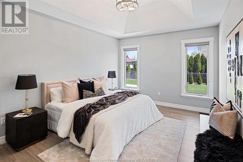 960 Chateau, Windsor, ON - Indoor Photo Showing Bedroom