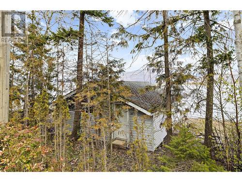 1665 Blind Bay Road, Blind Bay, BC - Outdoor