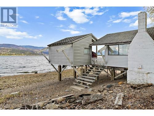 1665 Blind Bay Road, Blind Bay, BC - Outdoor