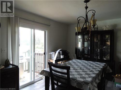 804586 Grey Road 40, Chatsworth (Twp), ON - Indoor Photo Showing Dining Room