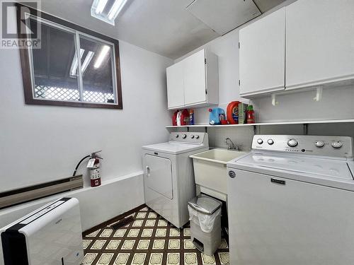 101 Cade Place, Prince Rupert, BC - Indoor Photo Showing Laundry Room
