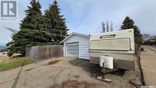 132 Haw Place, Swift Current, SK - Outdoor