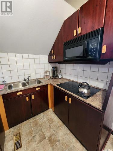 404 Stella Street, Grenfell, SK - Indoor Photo Showing Kitchen With Double Sink