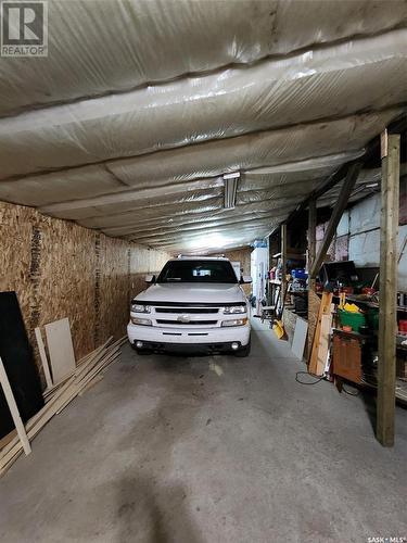 404 Stella Street, Grenfell, SK - Indoor Photo Showing Garage