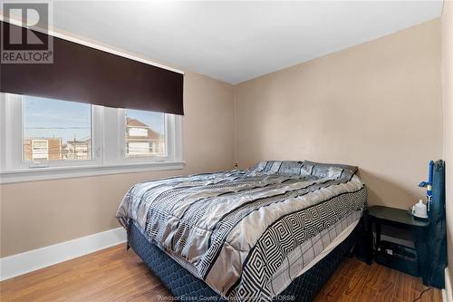 825 Arthur Road, Windsor, ON - Indoor Photo Showing Bedroom