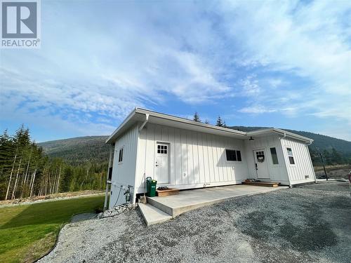 5090 50A Street Ne, Salmon Arm, BC - Outdoor