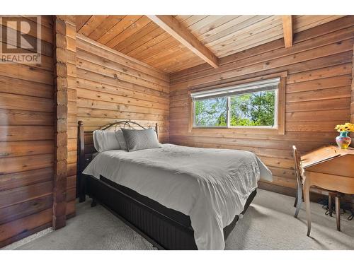 1850 Naramata Road, Penticton, BC - Indoor Photo Showing Bedroom