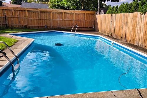 41 Woodbine Avenue, St. Catharines, ON - Outdoor With In Ground Pool With Backyard
