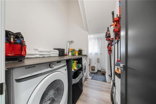 132 Holton Avenue S, Hamilton, ON - Indoor Photo Showing Laundry Room