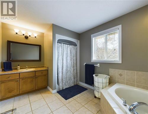 210 Denstedt Street W, Listowel, ON - Indoor Photo Showing Bathroom