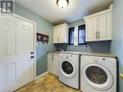 210 Denstedt Street W, Listowel, ON - Indoor Photo Showing Laundry Room