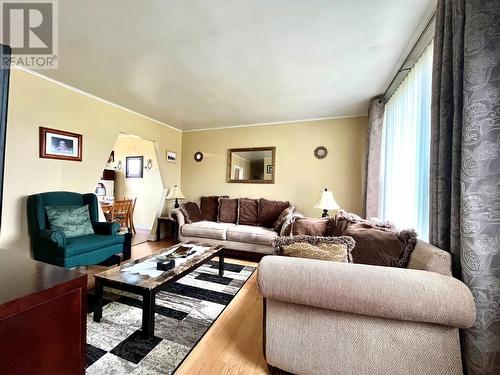 6 Bennett Place, Fortune, NL - Indoor Photo Showing Living Room