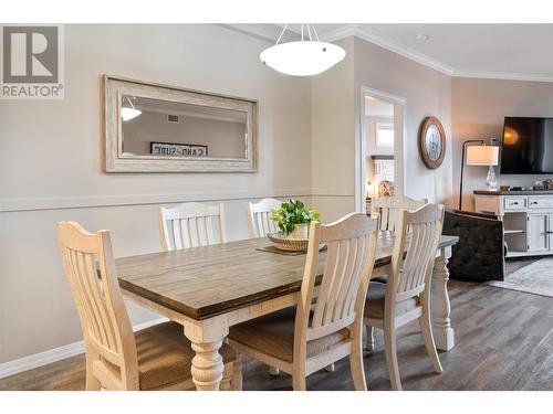 1088 Sunset Drive Unit# 334, Kelowna, BC - Indoor Photo Showing Dining Room