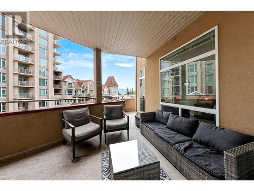 1088 Sunset Drive Unit# 334, Kelowna, BC - Outdoor With Deck Patio Veranda With Exterior