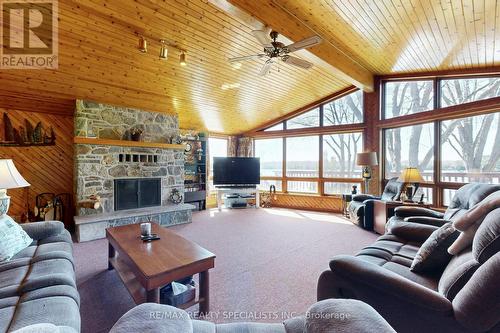 68 South Fork Drive, Kawartha Lakes, ON - Indoor Photo Showing Living Room With Fireplace