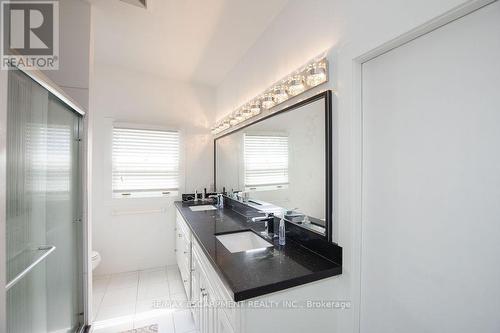 12 Princess Ann Circle, St. Catharines, ON - Indoor Photo Showing Bathroom