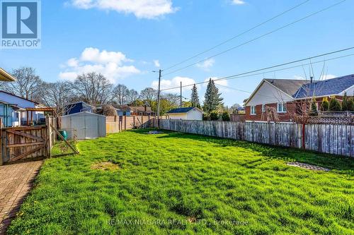 41 Woodelm Drive E, St. Catharines, ON - Outdoor With Backyard