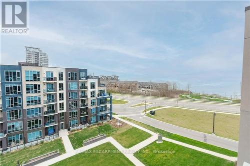 609 - 16 Concord Place, Grimsby, ON - Outdoor With Balcony With View