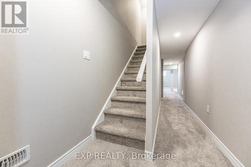 10 Lee Street, Guelph, ON - Indoor Photo Showing Other Room
