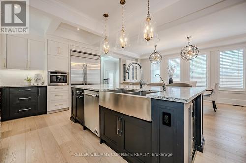210 Millen Road, Hamilton, ON - Indoor Photo Showing Kitchen With Double Sink With Upgraded Kitchen