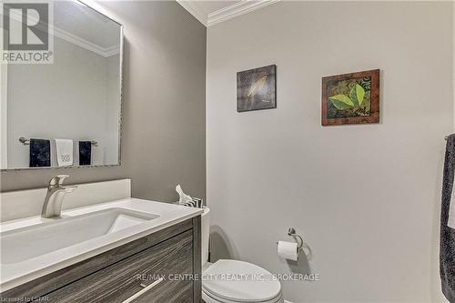 Imported from itso - 1532 Evans Boulevard, London, ON - Indoor Photo Showing Bathroom
