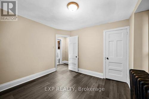 54 Frederick Avenue, Hamilton, ON - Indoor Photo Showing Other Room